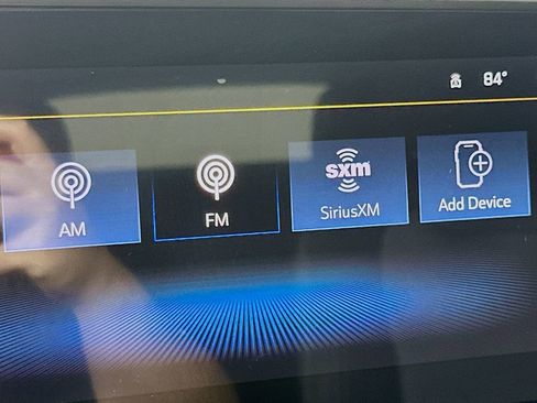 Used 2024 Chevrolet Trax LT w/ Driver Confidence Package FWD image 28