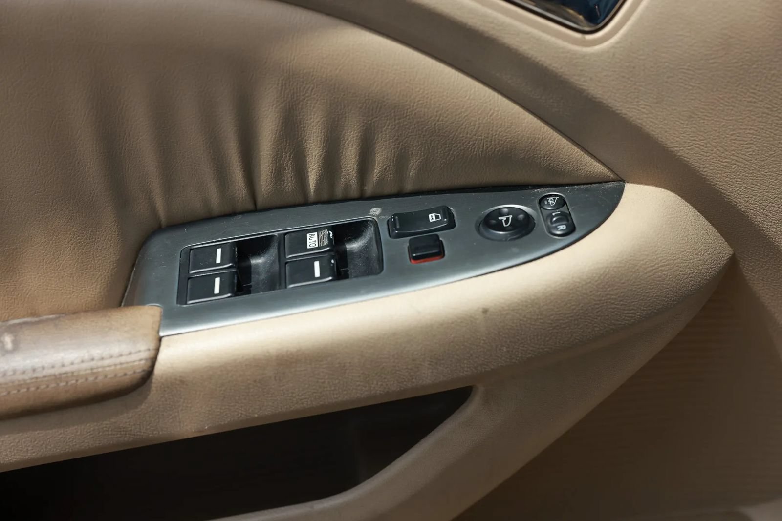 Used 2006 Honda Odyssey EX-L image 40