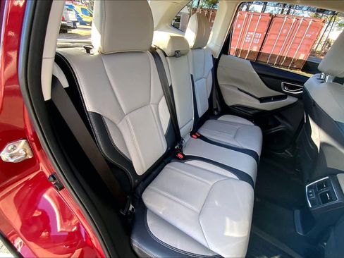 Used 2019 Subaru Forester Limited w/ Popular Package #3 image 19