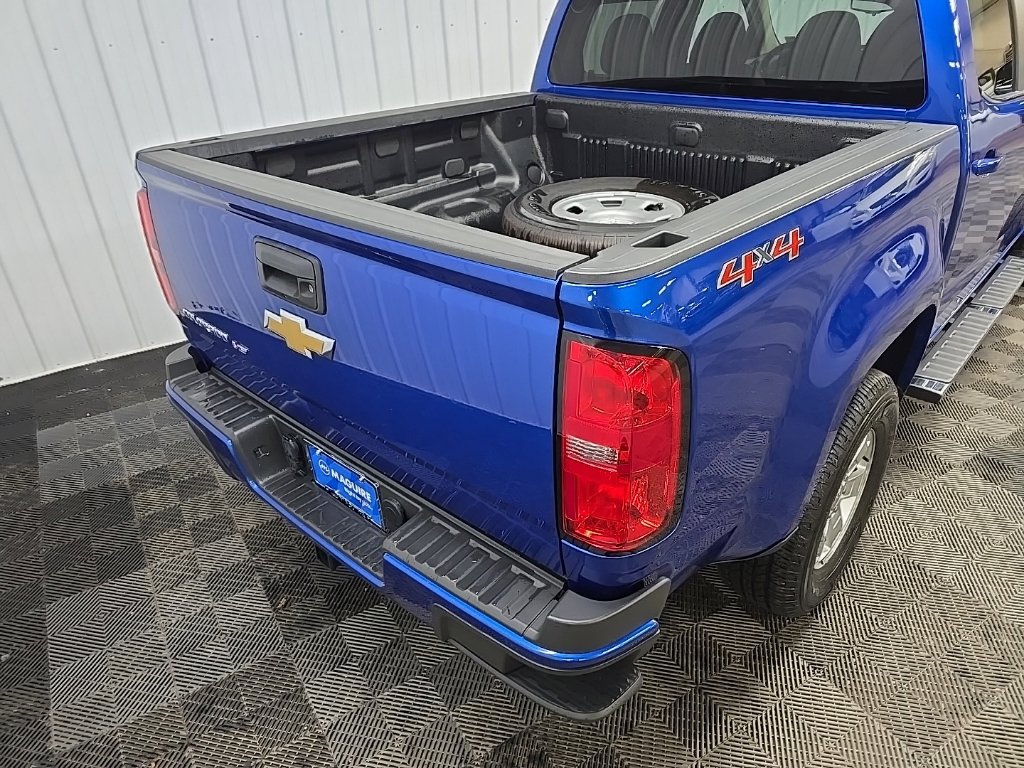 Used 2019 Chevrolet Colorado W/T w/ WT Convenience Package AWD/4WD image 11