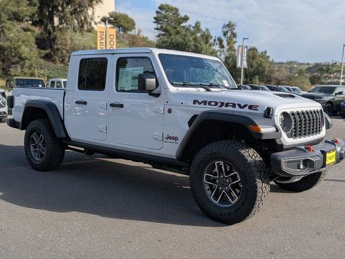 New 2026 Jeep Gladiator Mojave image 7