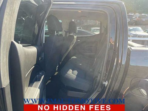 Used 2018 Chevrolet Colorado LT AWD/4WD image 3