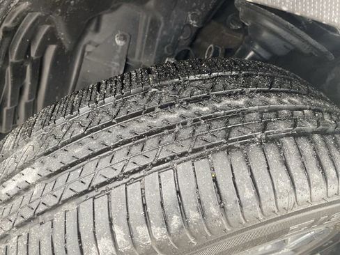 Used 2024 Subaru Forester Touring w/ Pop Package 2 image 45