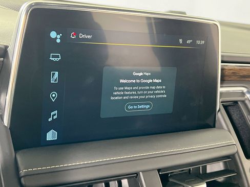 Used 2023 Chevrolet Suburban Premier w/ Advanced Technology Package image 13