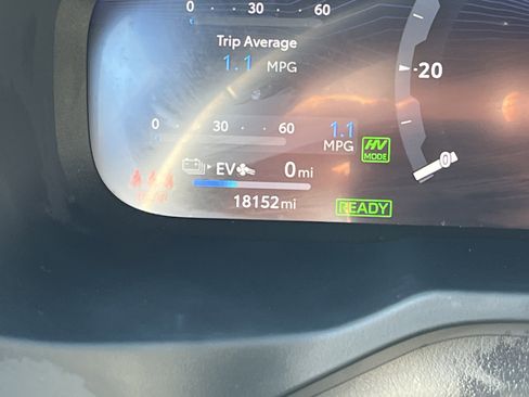 Certified 2024 Toyota RAV4 XSE image 24