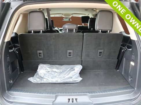 Used 2023 Ford Expedition XLT image 16