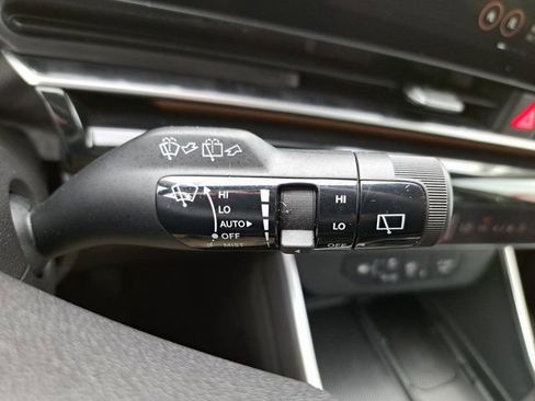 Used 2026 Kia Carnival SX Prestige image 24