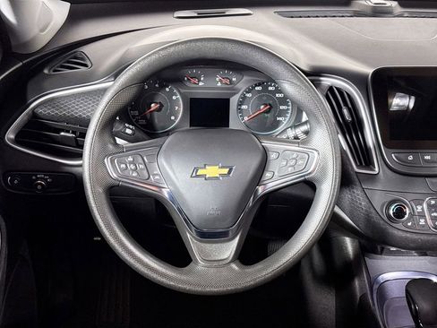 Used 2024 Chevrolet Malibu LT FWD image 13