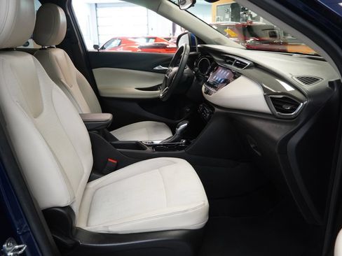 Used 2022 Buick Encore GX Select AWD/4WD image 36