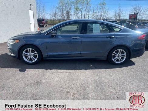 Used 2018 Ford Fusion SE image 6