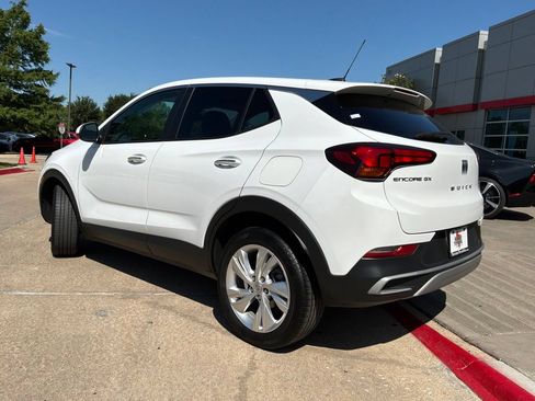 Used 2025 Buick Encore GX Preferred FWD image 8