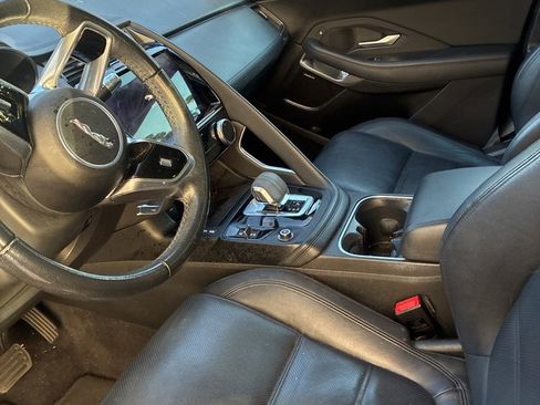 Used 2021 Jaguar E-PACE SE image 6