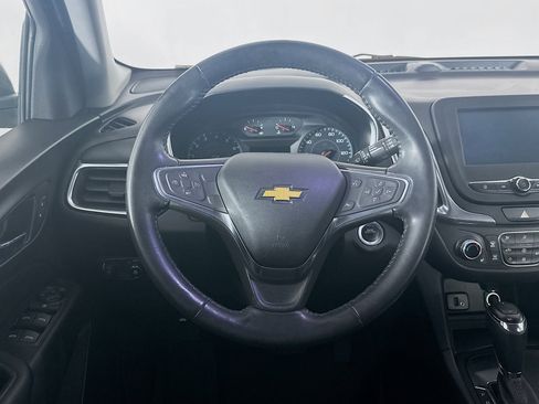 Used 2018 Chevrolet Equinox LT FWD image 18