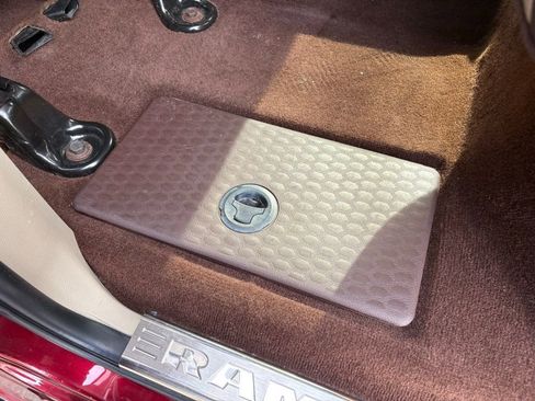 Used 2018 RAM 2500 Longhorn w/ Longhorn Southfork Package image 40