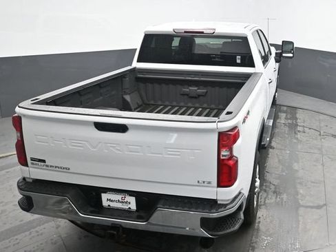 Used 2024 Chevrolet Silverado 2500 LTZ AWD/4WD image 22