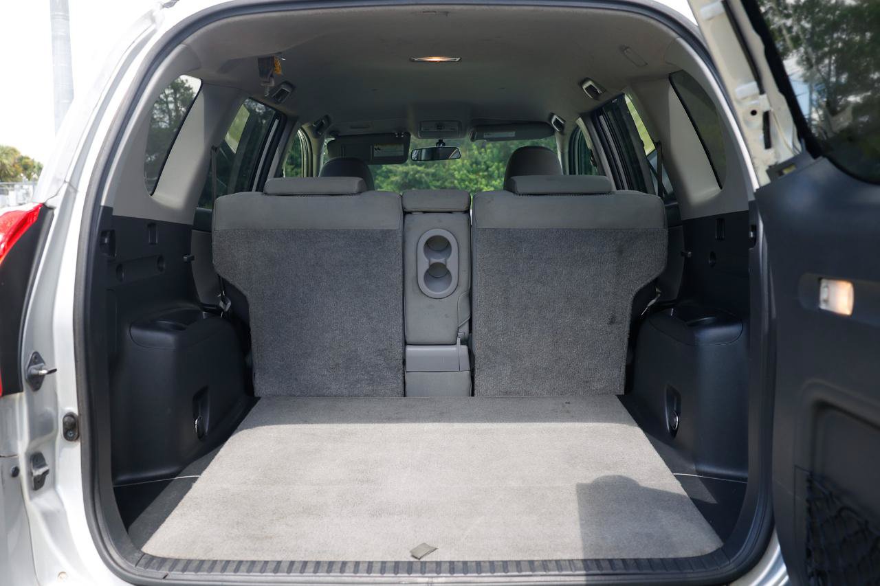Used 2011 Toyota RAV4 2WD w/ Base L4 Extra Value Pkg image 23