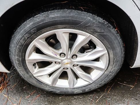 Certified 2023 Chevrolet Malibu LT image 40