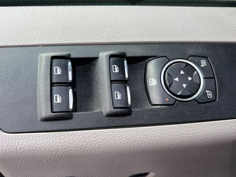 Used 2020 Ford F550 2WD Crew Cab Super Duty image 11