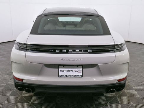 New 2026 Porsche Panamera image 30