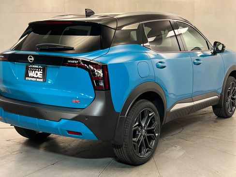 New 2026 Nissan Kicks SR FWD image 5