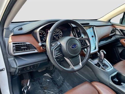 Used 2023 Subaru Outback Touring XT image 9