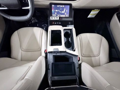 Certified 2026 INFINITI QX80 Pure w/ Cargo Package image 30