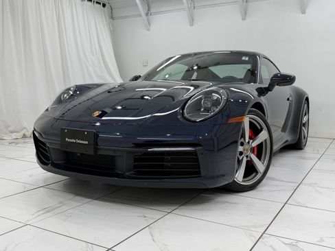 Certified 2021 Porsche 911 Carrera 4S image 8