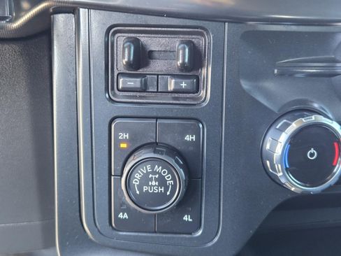 Used 2025 Ford F150 Raptor image 14