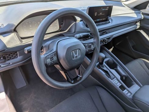 Certified 2025 Honda Accord LX image 14