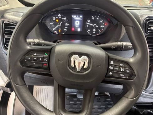 Used 2025 RAM ProMaster 3500 w/ Convenience Group FWD image 14