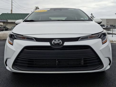 Certified 2025 Toyota Corolla LE w/ LE Premium Package image 2