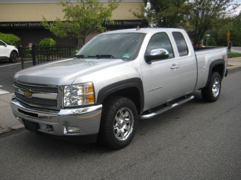 Used 2012 Chevrolet Silverado 1500 LT w/ All-Star Edition AWD/4WD image 1
