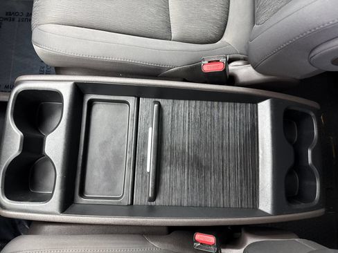 Used 2020 Honda Odyssey EX image 30