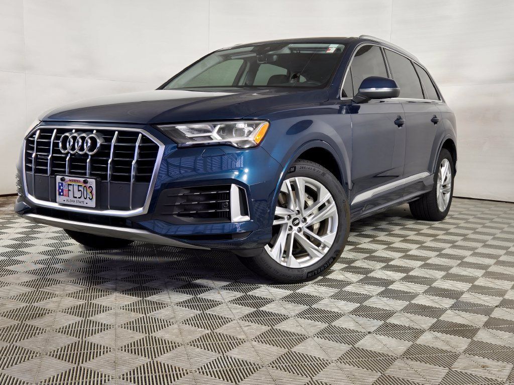 Used 2021 Audi Q7 3.0T Premium Plus w/ Premium Plus Package AWD/4WD image 1