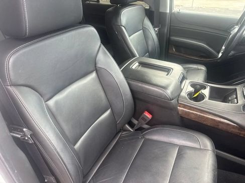 Used 2020 Chevrolet Tahoe LT AWD/4WD image 15
