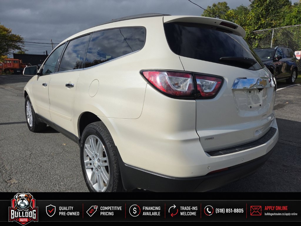 Used 2015 Chevrolet Traverse LT w/ Style and Technology Package AWD/4WD image 8
