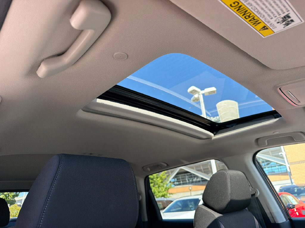 Used 2024 Honda CR-V EX image 12