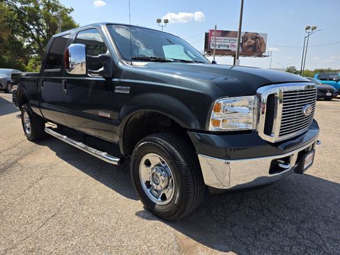 Used 2006 Ford F250 4x4 Crew Cab Super Duty image 3