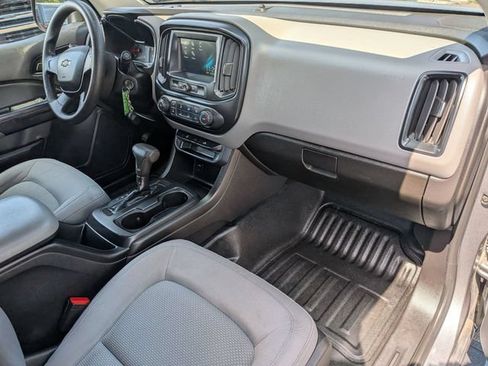 Used 2018 Chevrolet Colorado W/T RWD image 29