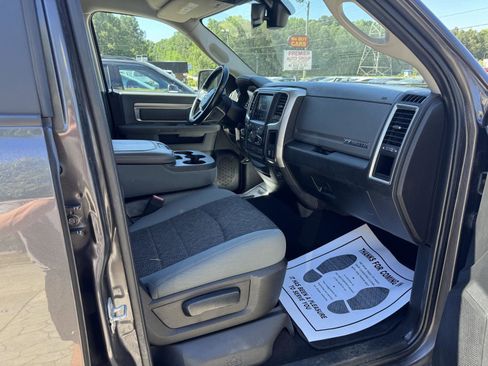Used 2019 RAM 1500 Big Horn AWD/4WD image 13