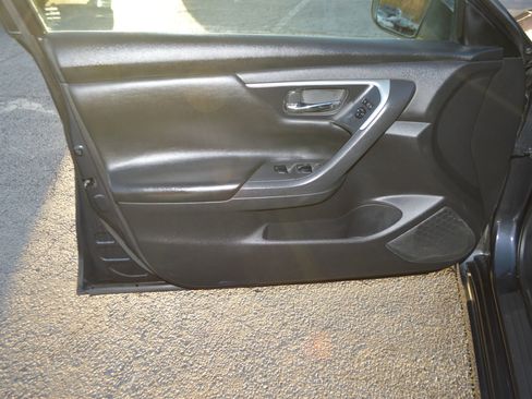 Used 2018 Nissan Altima 2.5 S w/ S Convenience Package image 14