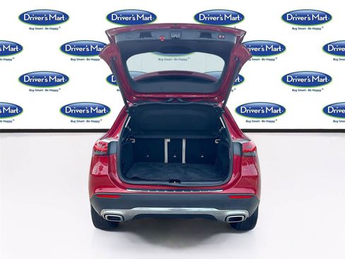 Used 2021 Mercedes-Benz GLA 250 4MATIC w/ Premium Package image 24