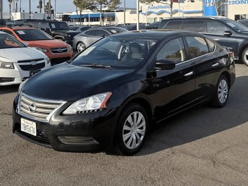 Used 2013 Nissan Sentra SV FWD image 2