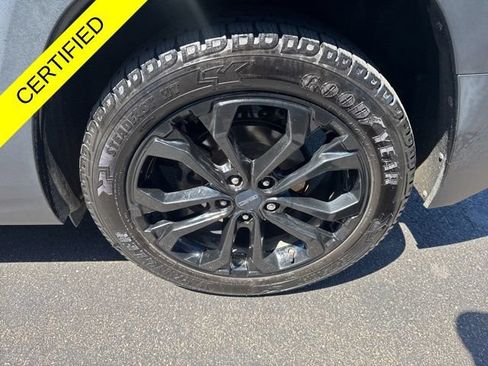Used 2021 GMC Terrain SLT w/ Infotainment Package II AWD/4WD image 29