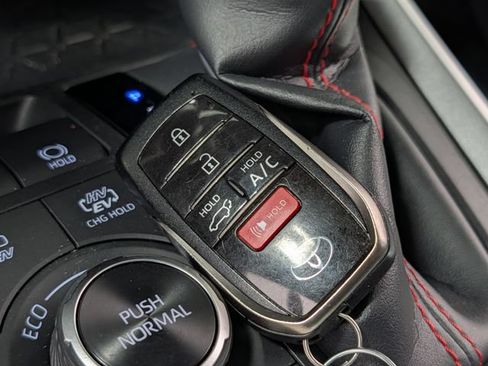 Used 2024 Toyota RAV4 SE w/ Weather & Moonroof Package AWD/4WD image 28