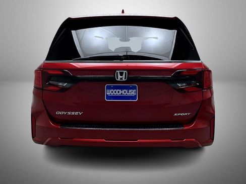 Used 2025 Honda Odyssey Sport-L image 6