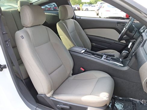 Used 2014 Ford Mustang Coupe w/ Equipment Group 102A RWD image 23