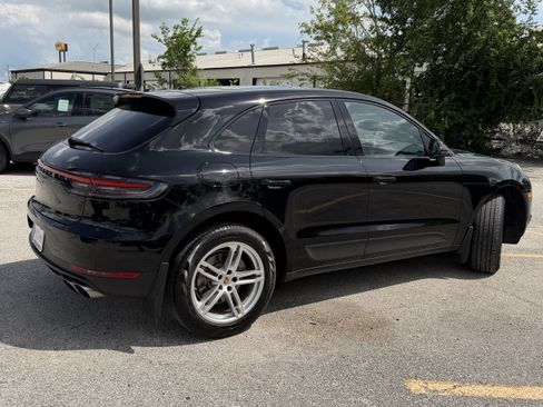 Used 2021 Porsche Macan S AWD/4WD image 5