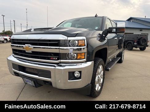 Used 2019 Chevrolet Silverado 2500 LTZ w/ Duramax Plus Package image 38
