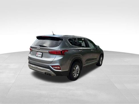 Used 2019 Hyundai Santa Fe SE AWD/4WD image 9
